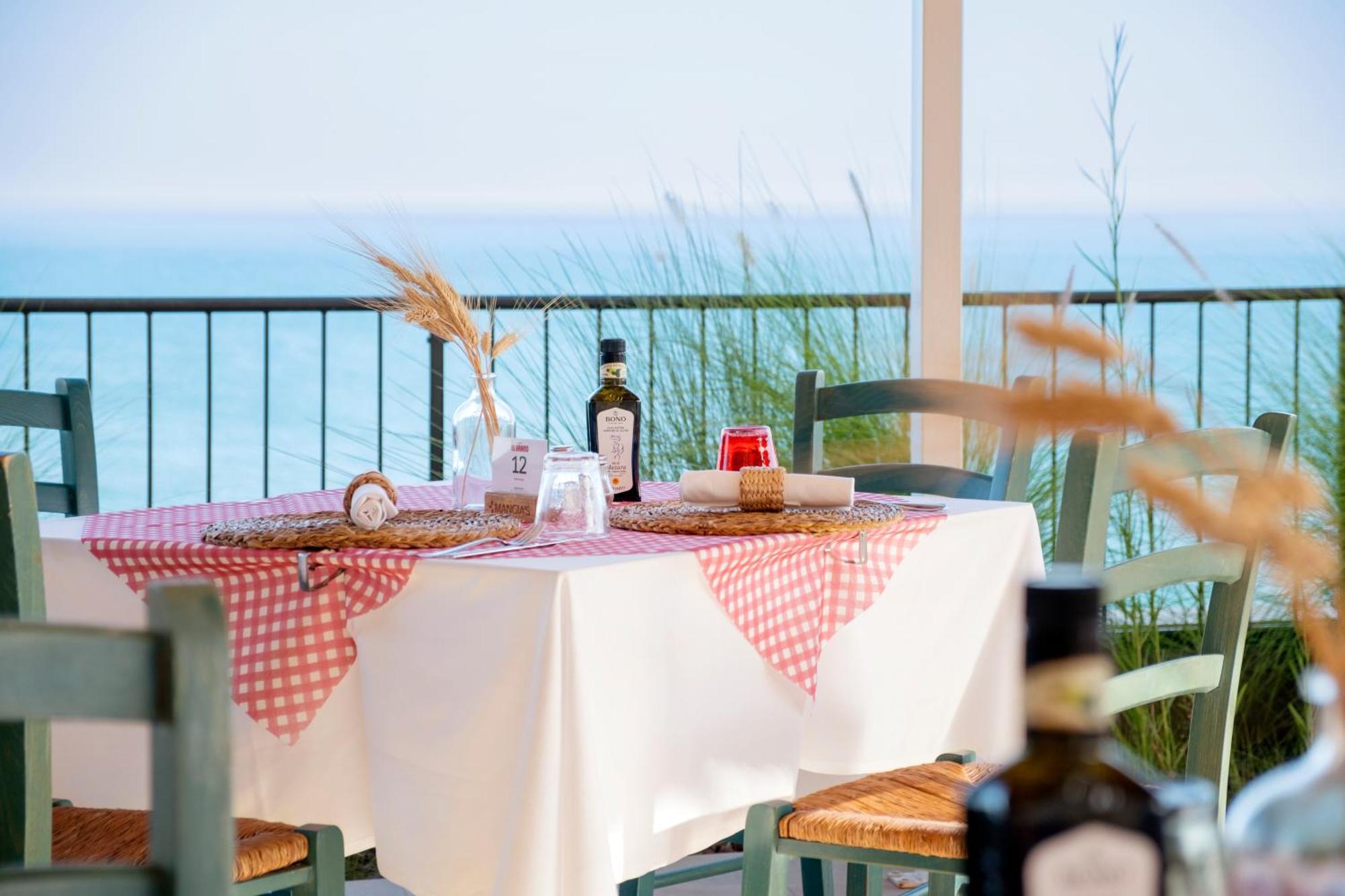Mangia'S Torre Del Barone Resort Sciacca Eksteriør billede